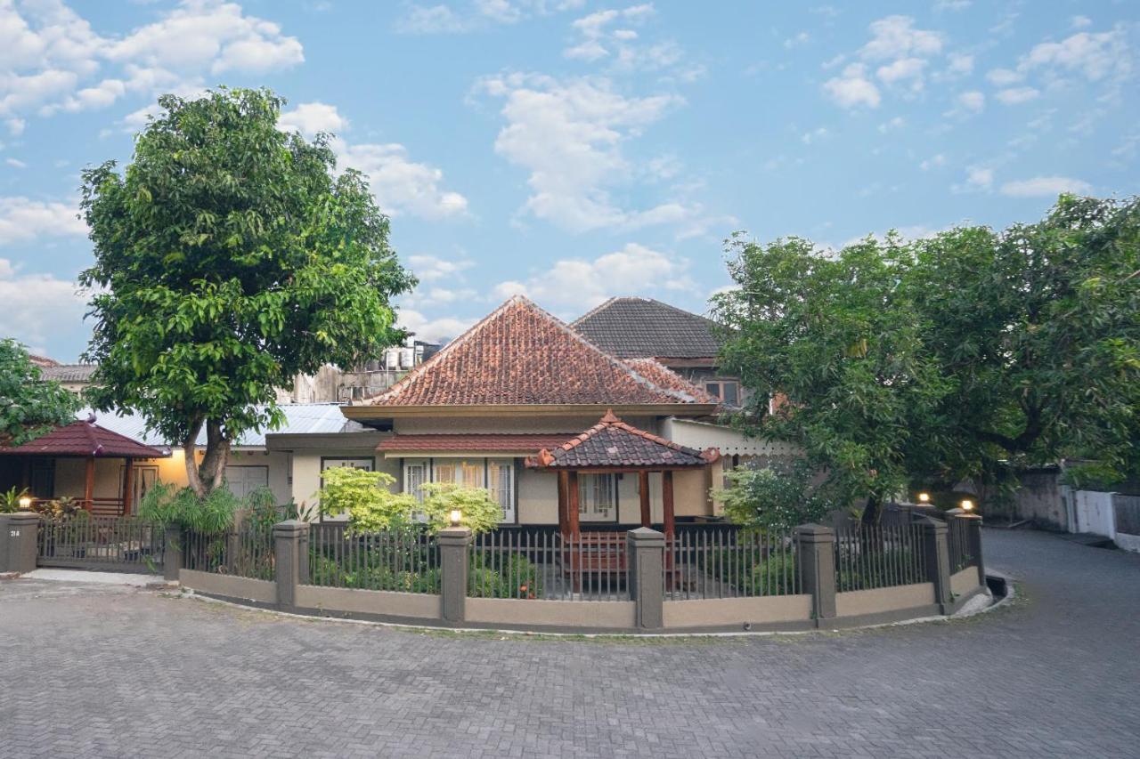 Yuwono Hotel & Villa Malioboro Yogyakarta Exteriér fotografie